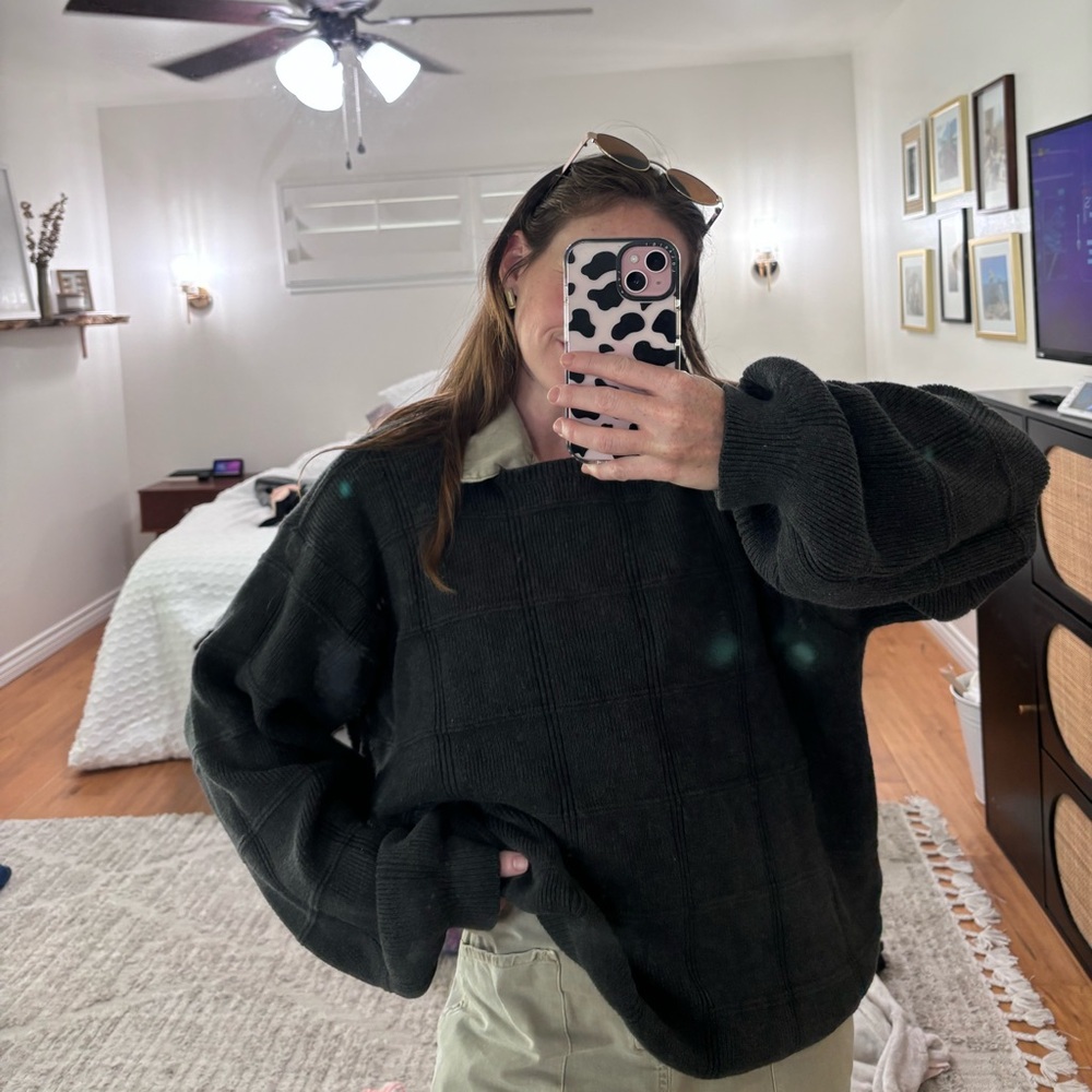 Arrow Womens Black Sweater